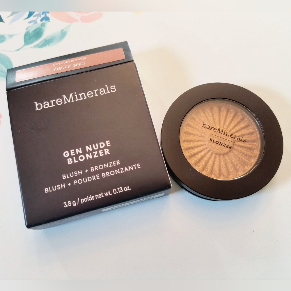 BareMinerals Gen Nude Blonzer Blush And Bronzer In Kiss of Spice